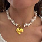 Hrisida necklace with heart