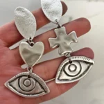 Eye maxi earrings
