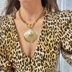 shell necklace , deluxe ocean jewllery , greek designer brand , mermaid jewllery , sea shell oceanic collection