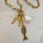 Three fish long necklace